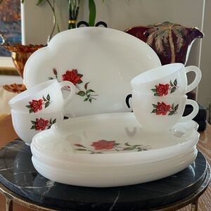 Set of 4 Vintage Federal Glass Rosecrest Cup and Sandwich Snack Plate Milk Glass